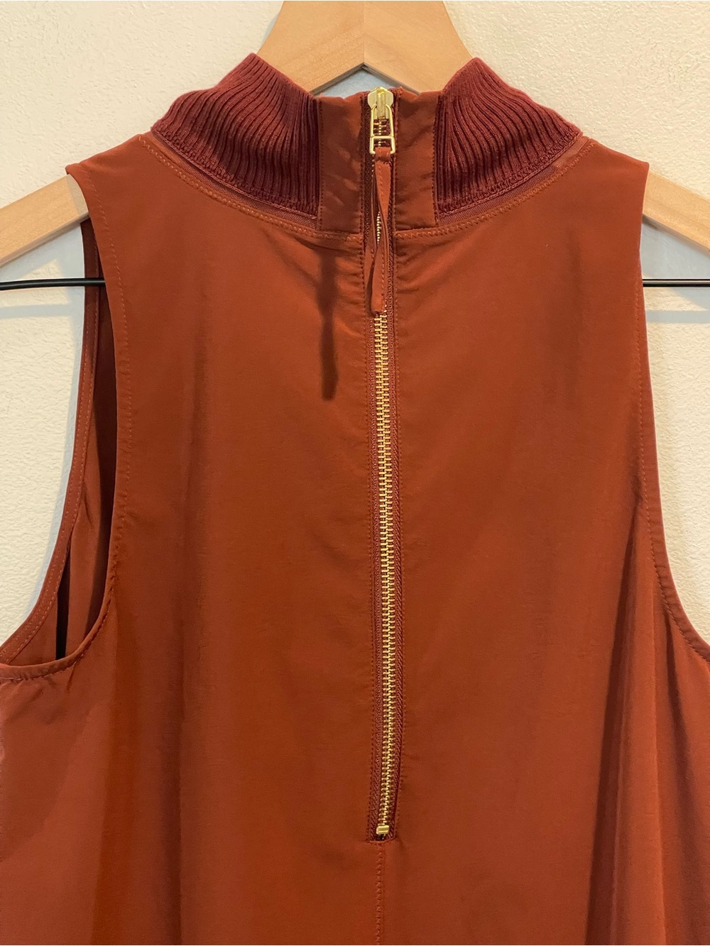 Athleta Initiative Sleeveless Mock Neck Mini Dress in Adirondack Brown, Size XS - Picture 4 of 15